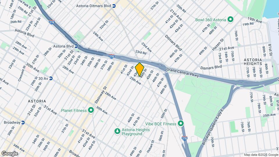 24-56 44th St Mapa y Detalles de la Ubicación