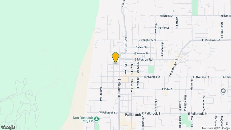 249 N Pasadena Ave Mapa y Detalles de la Ubicación