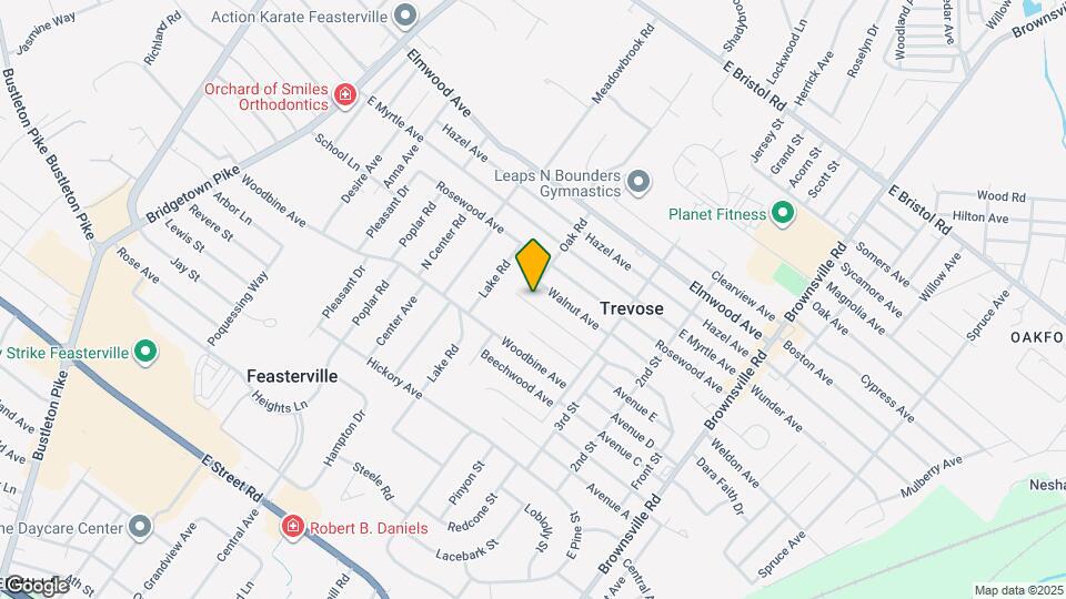 402 Larchwood Ave Map and Location Details