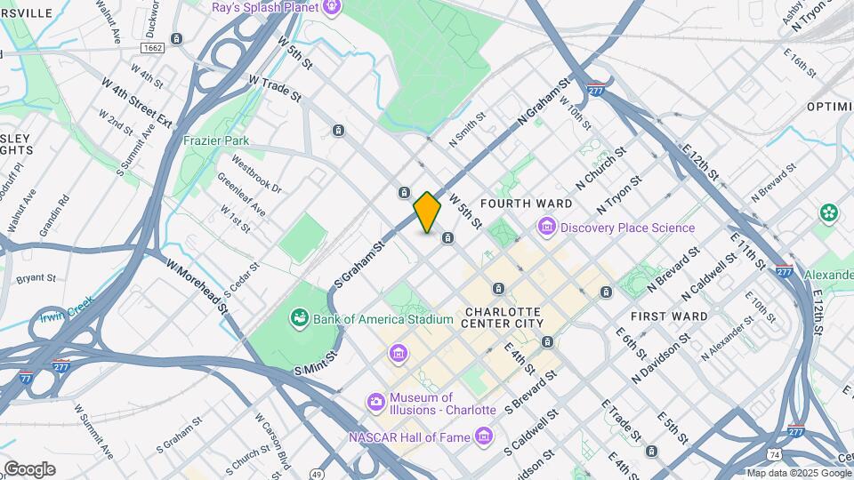 401 W Trade St Map and Location Details