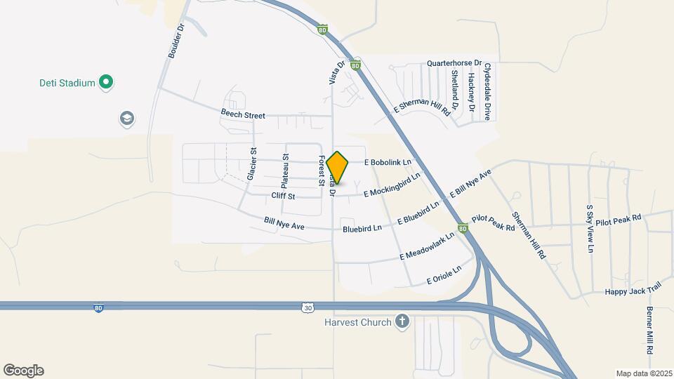 2133-2135 Vista Dr Map and Location Details