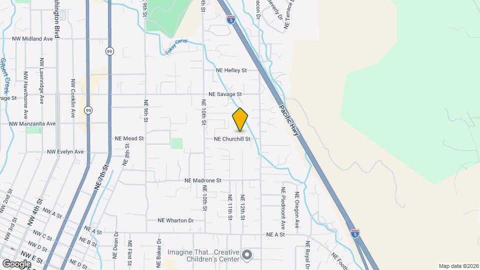 1060 NE Churchill St Mapa y Detalles de la Ubicación