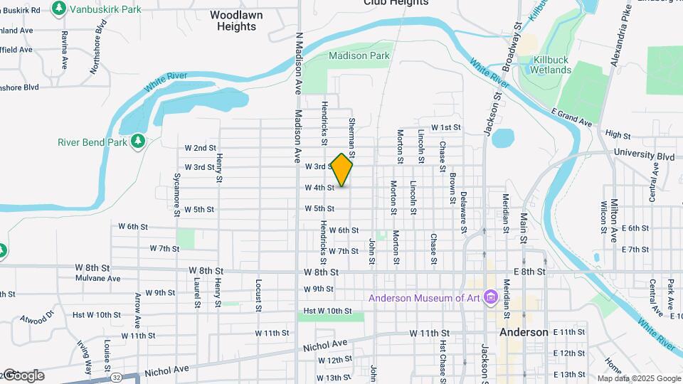 811 W 4th St Map and Location Details