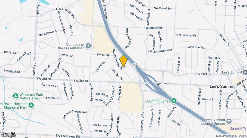 211 SW McClendon Dr Map and Location Details