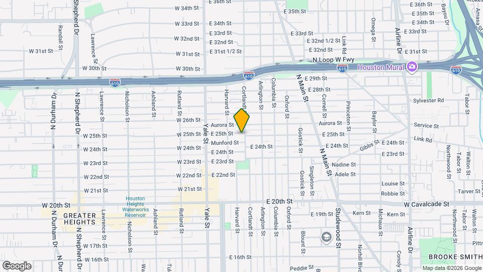 226 E 25th St Map and Location Details