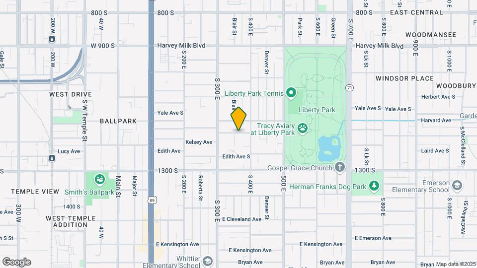 352 Hampton Ave S Map and Location Details