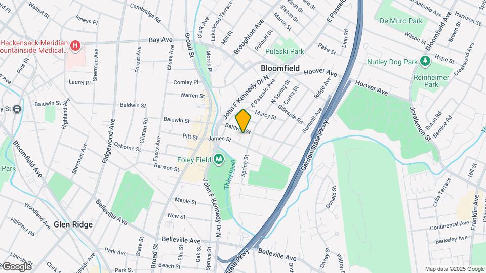 9 Lois Pl Map and Location Details