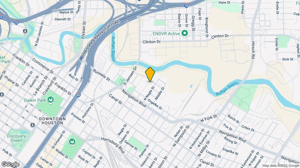 444 N Live Oak St Map and Location Details