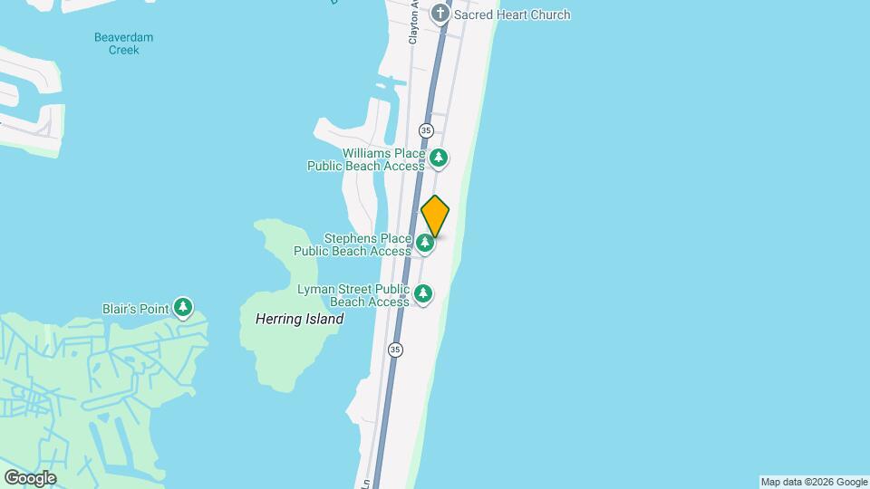 985 East Ave Map and Location Details