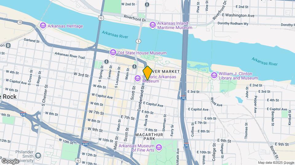 300 E 3rd St Mapa y Detalles de la Ubicación