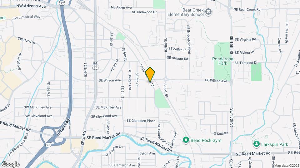 715 SE Centennial St Map and Location Details