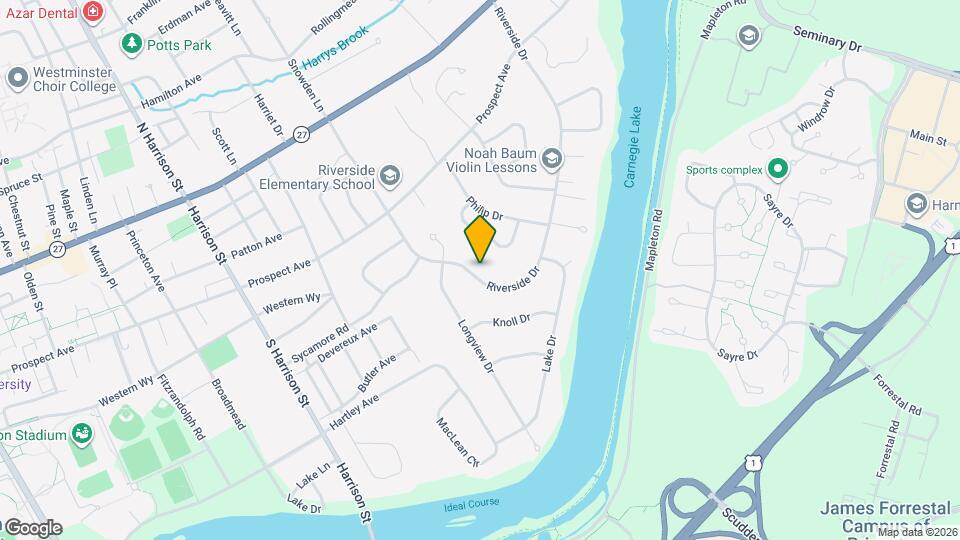 226 Riverside Dr Map and Location Details