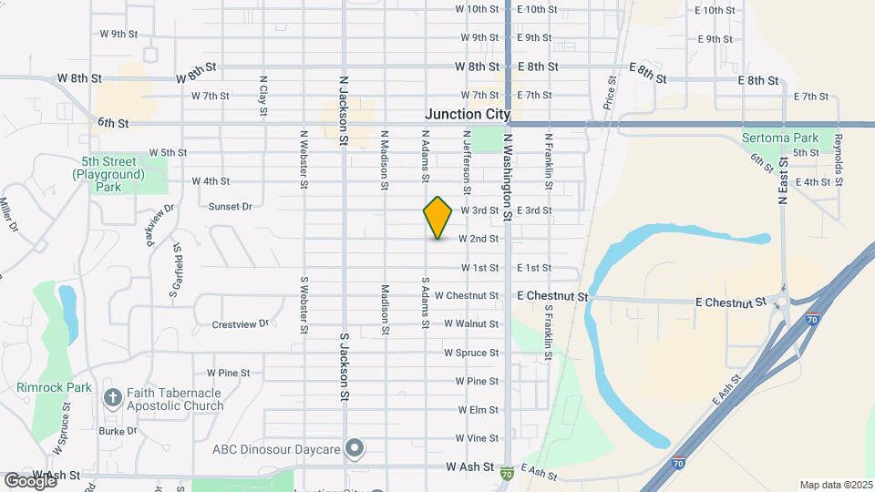 231 W 2nd St Map and Location Details