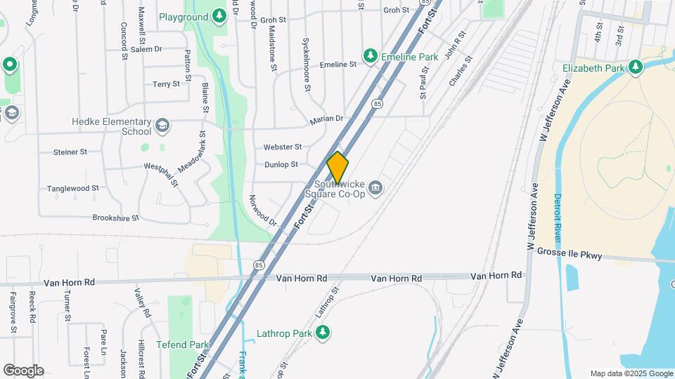 3911 Fort St Map and Location Details