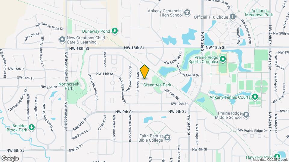 2080 NW Hickory Ln, Unit 2080 Map and Location Details