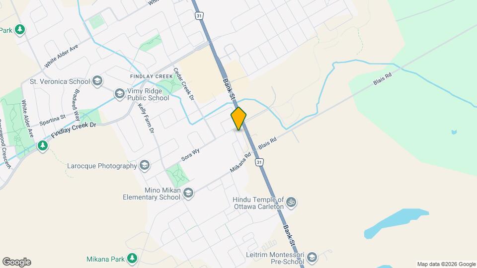 572 Labrador Cres Map and Location Details