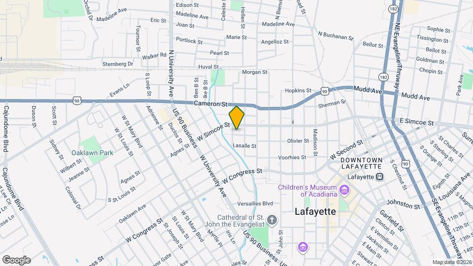 218 Royal St Map and Location Details