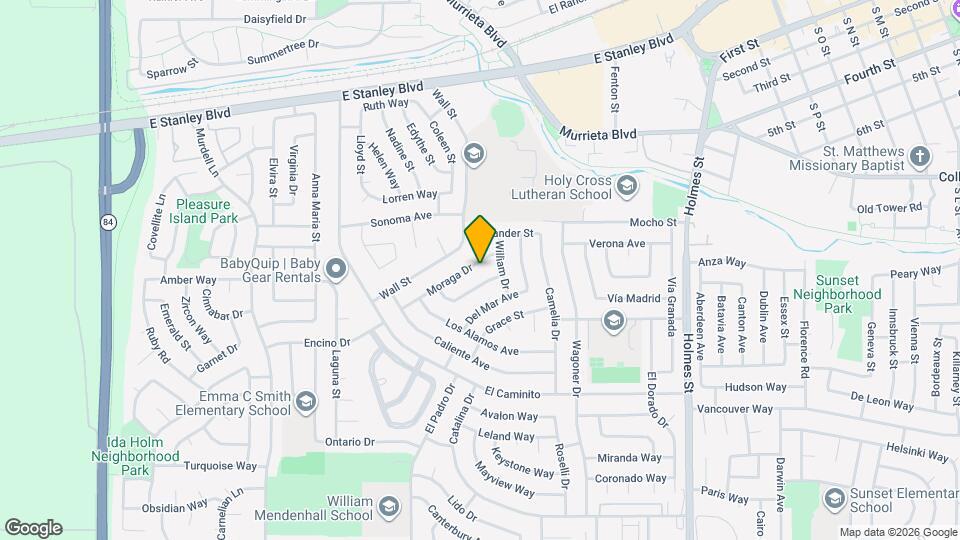 749 Moraga Dr Mapa y Detalles de la Ubicación