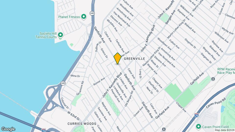 277 Danforth Ave Map and Location Details