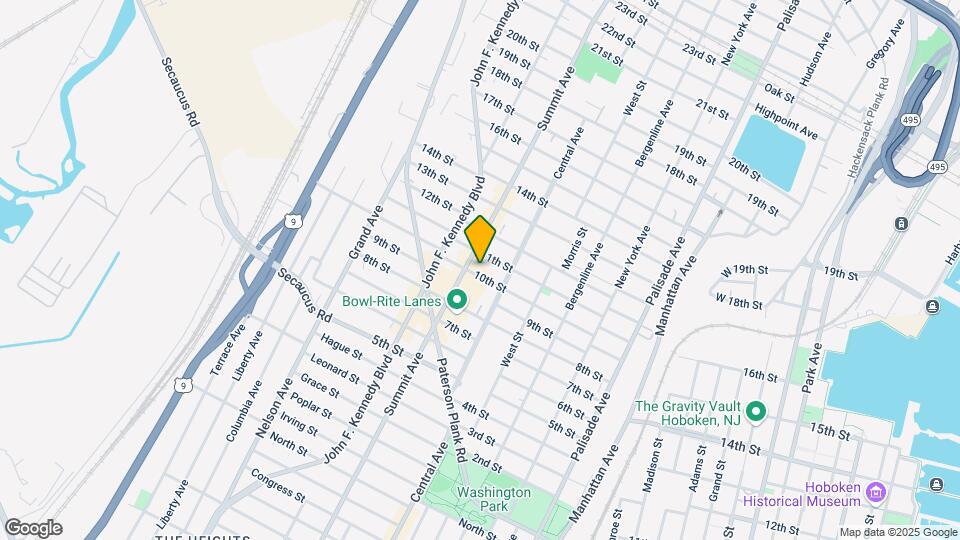 724 10th St Map and Location Details