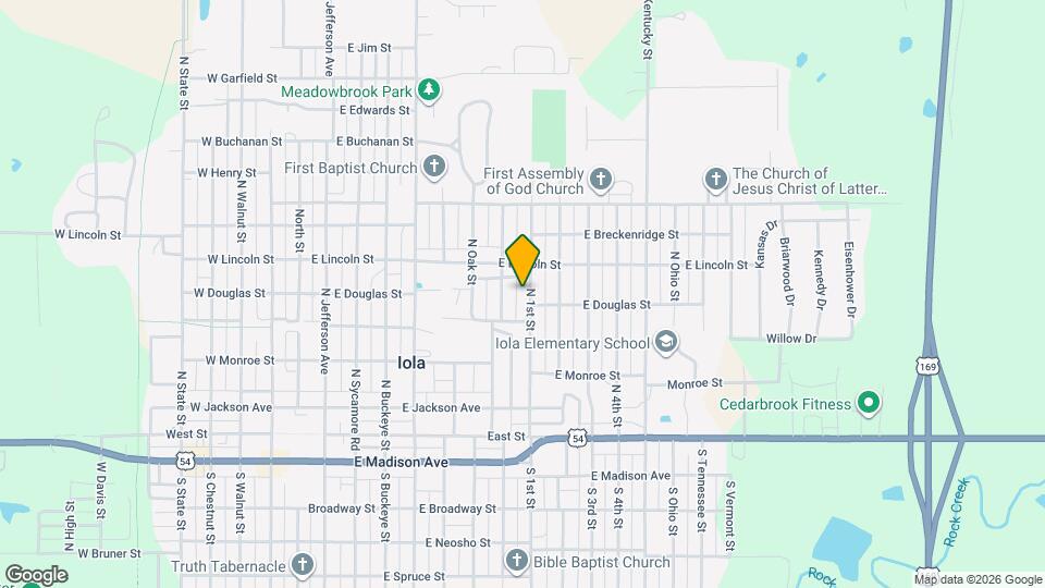 422 N 1st St Map and Location Details