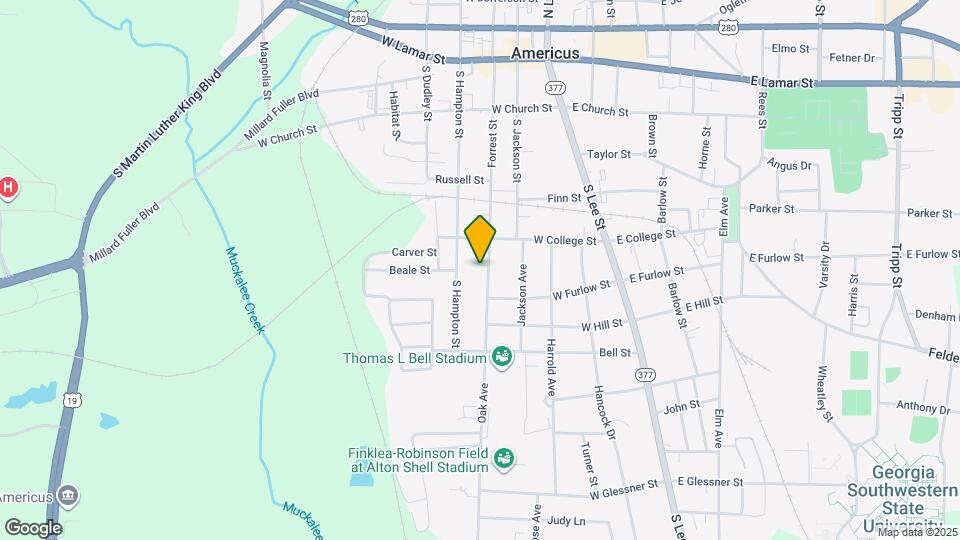 533 Oak Ave Map and Location Details