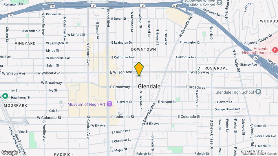 125 N Jackson St Map and Location Details