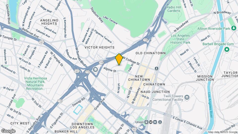 848 N Bunker Hill Ave Mapa y Detalles de la Ubicación