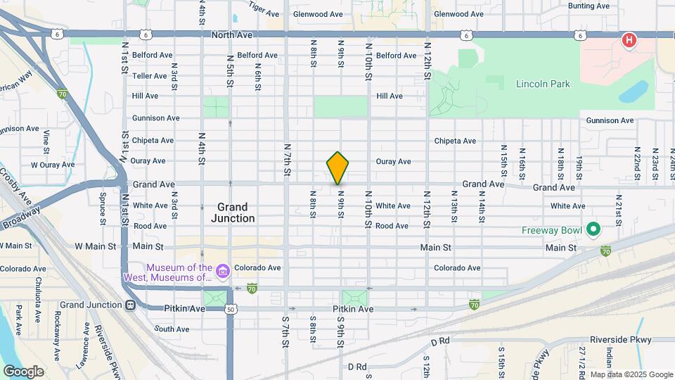 861 Grand Ave Map and Location Details