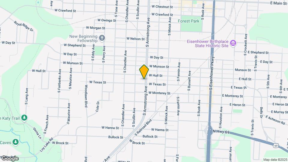 1011 S Armstrong Ave Mapa y Detalles de la Ubicación