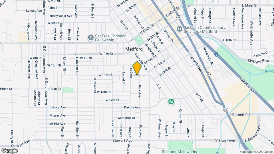 607 W 11th St Map and Location Details