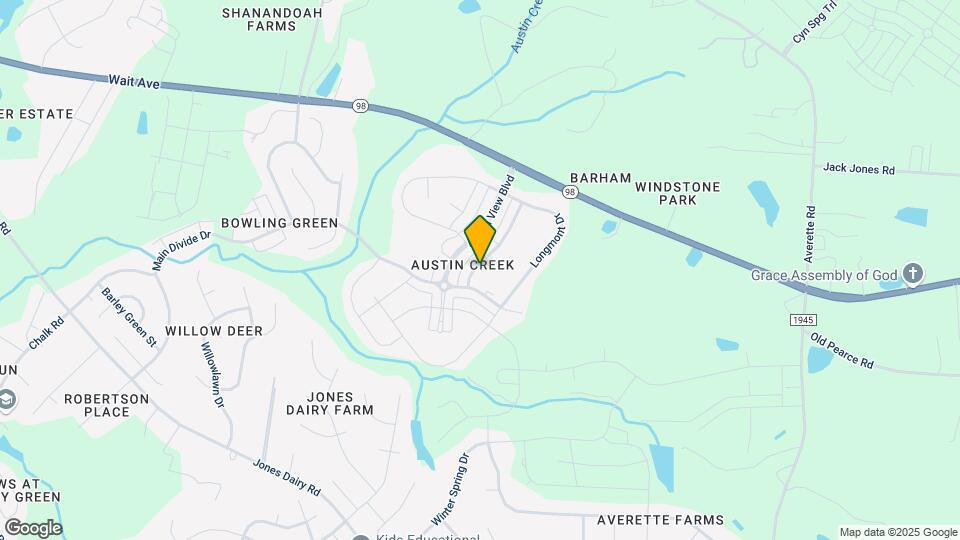 325 Plott Hound Ln Map and Location Details