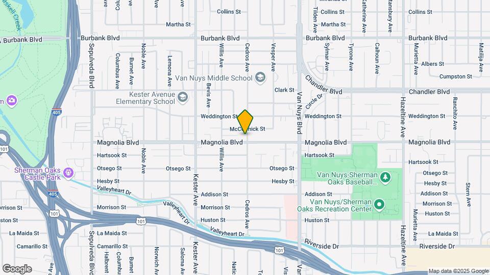 5201 Cedros Ave Mapa y Detalles de la Ubicación