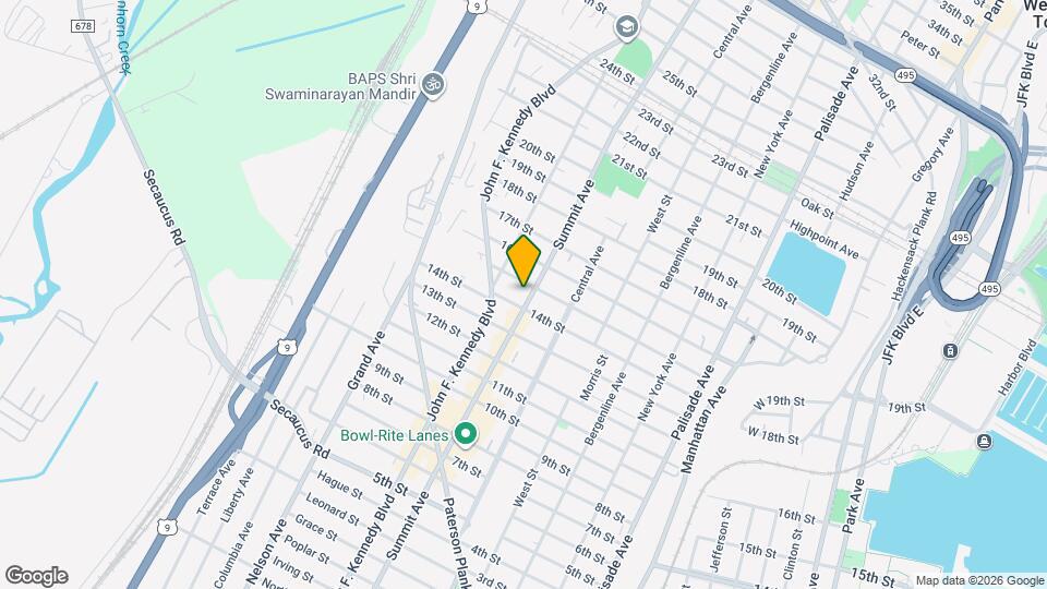 1411 Summit Ave Map and Location Details