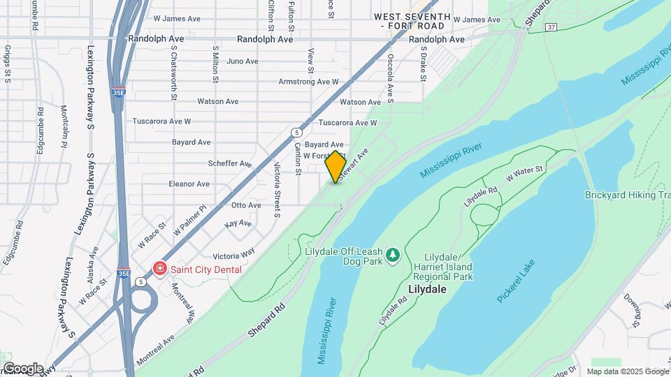 796 Stewart Ave Map and Location Details