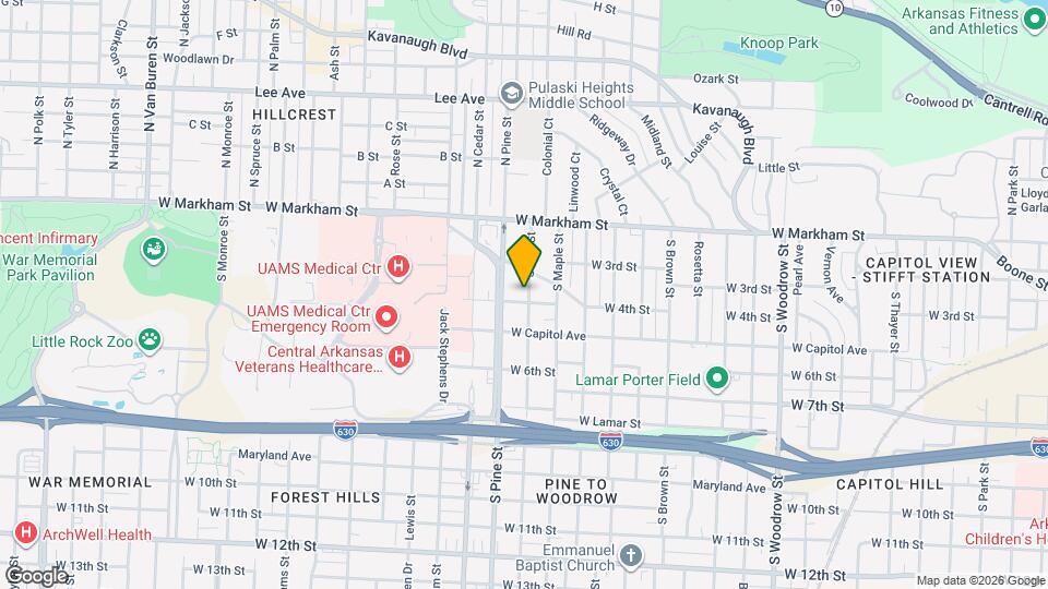 320 S Oak St Map and Location Details
