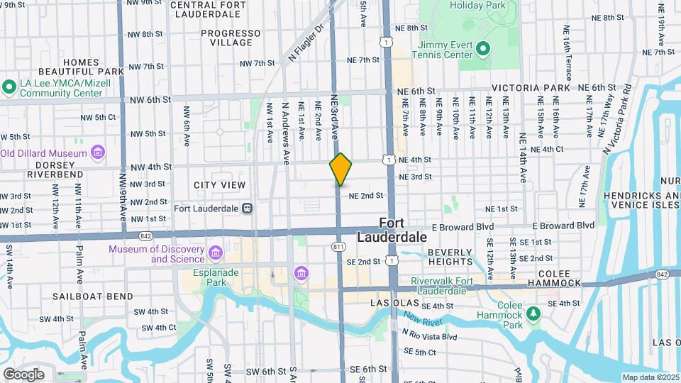 200 NE 3rd St Mapa y Detalles de la Ubicación