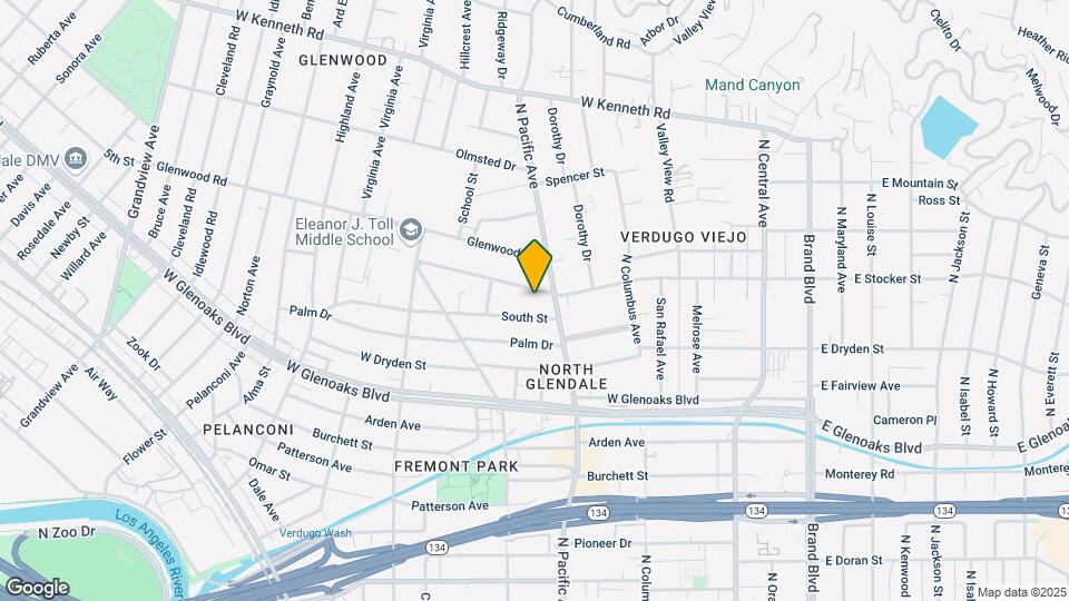 512 W Stocker St Map and Location Details