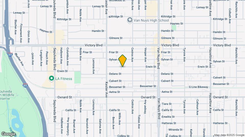 14740 Erwin St. Mapa y Detalles de la Ubicación