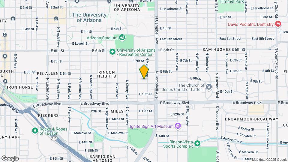 1731 E 9th St Map and Location Details