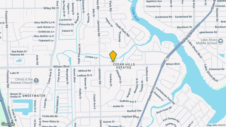 Wilson Blvd Apartments Map and Location Details