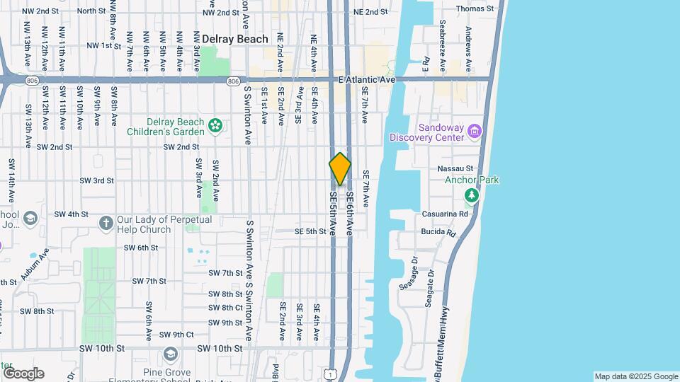 321 W Mallory Cir Map and Location Details