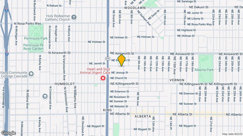 624 NE Jarrett St Map and Location Details
