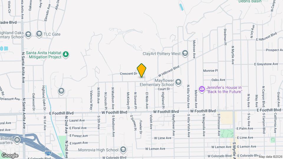 727 W Hillcrest Blvd Mapa y Detalles de la Ubicación