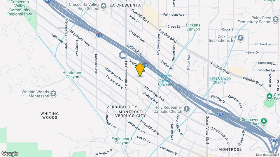 2707 Montrose Ave Map and Location Details