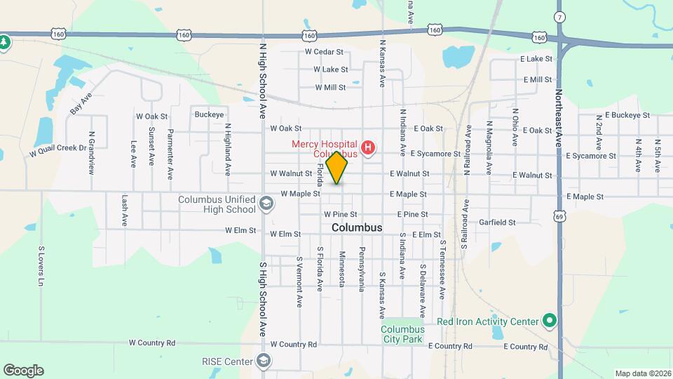 305 W Maple St Map and Location Details