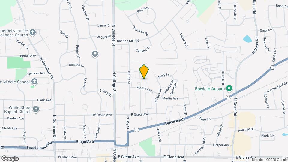 645-647 Center Pl Map and Location Details