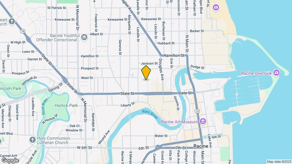 938 Superior St Map and Location Details
