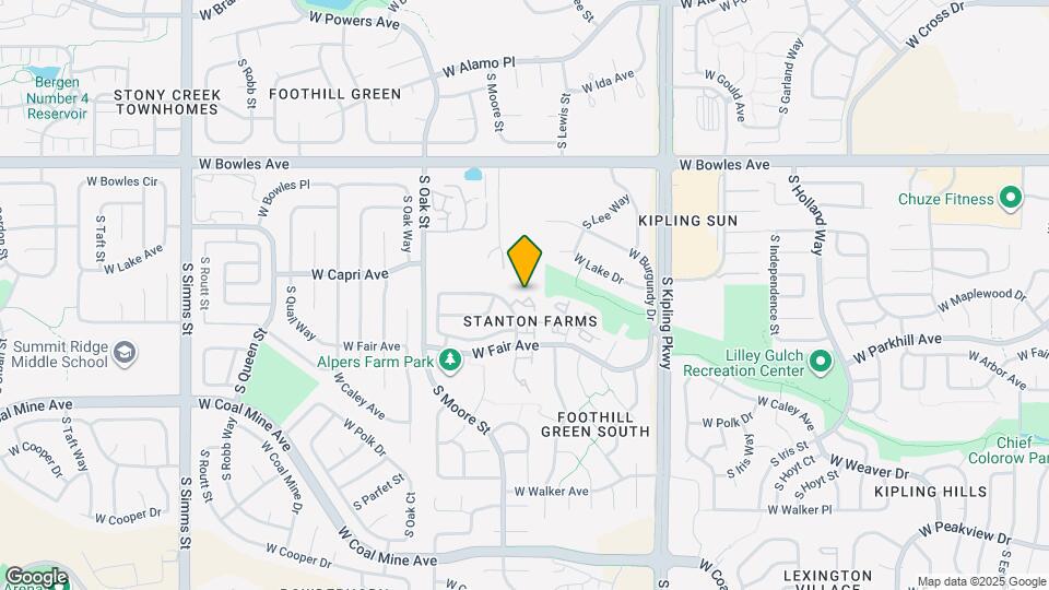 10557 W Maplewood Dr Map and Location Details