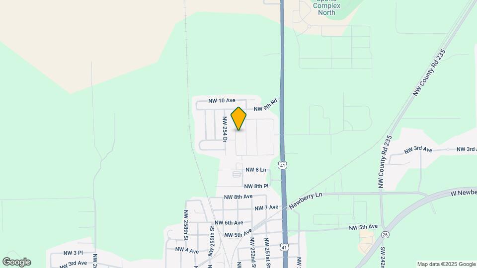 923 NW 253 Dr Map and Location Details